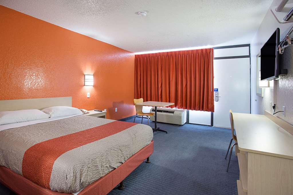 Motel 6 Baton Rouge Southeast Prairieville Rum bild