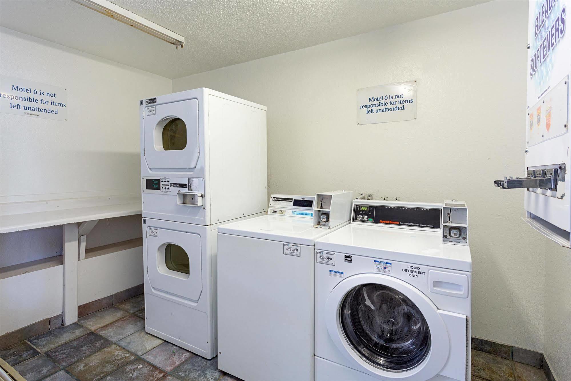 Motel 6 Baton Rouge Southeast Prairieville Exteriör bild